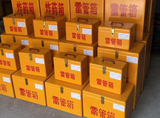 五台玻璃钢雷管箱的使用寿命一般是多少？